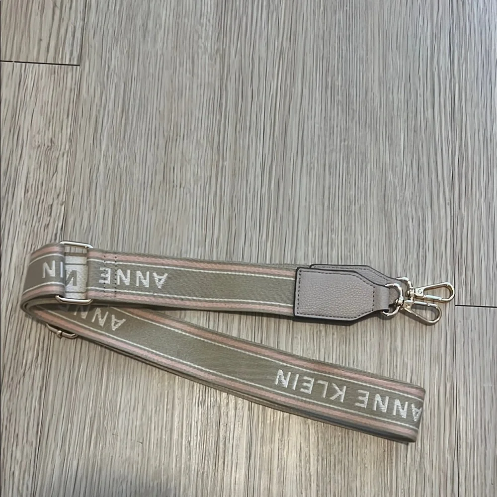 Anne Klein Dual-Tone Strap - Picture 3 of 3